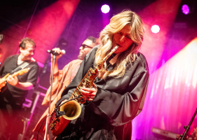 CANDY DULFER